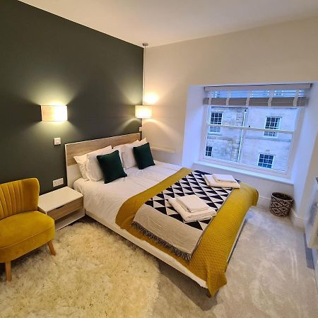 The Taylor Suite - Stunning 2-Ensuite Beds, Cathedral View Roof Garden Truro Eksteriør bilde