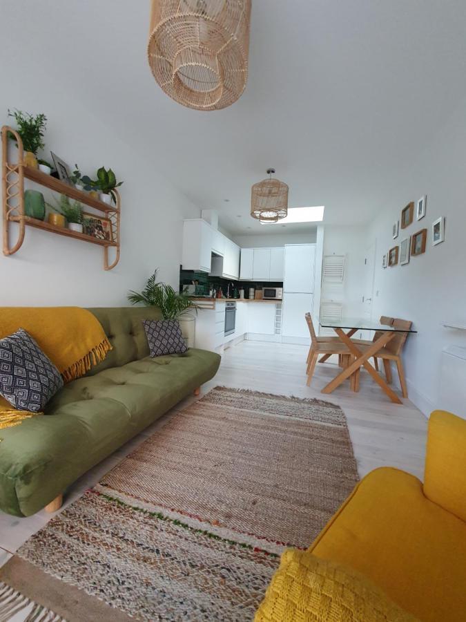 The Taylor Suite - Stunning 2-Ensuite Beds, Cathedral View Roof Garden Truro Eksteriør bilde