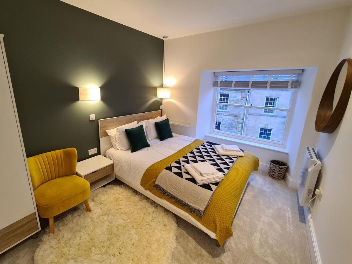 The Taylor Suite - Stunning 2-Ensuite Beds, Cathedral View Roof Garden Truro Eksteriør bilde